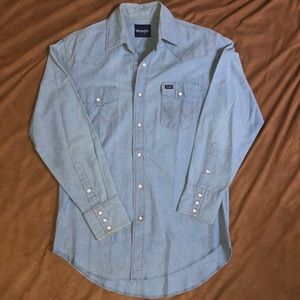 Wrangler button down (FREE W/ BUNDLE)